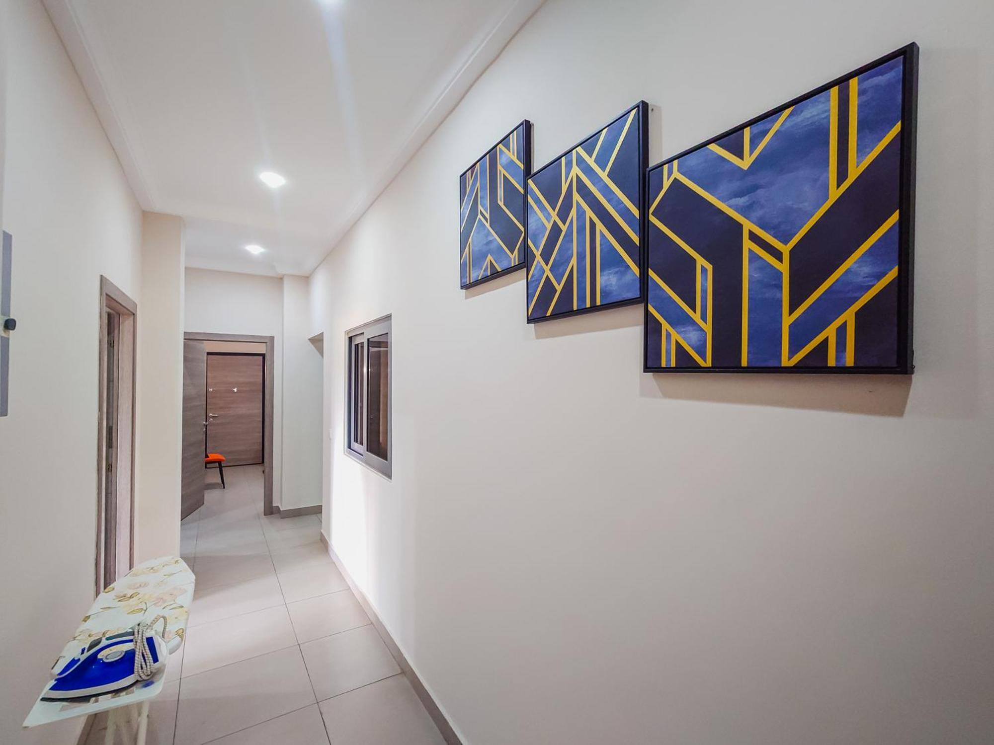 Queens View Apartment อักกรา ภายนอก รูปภาพ