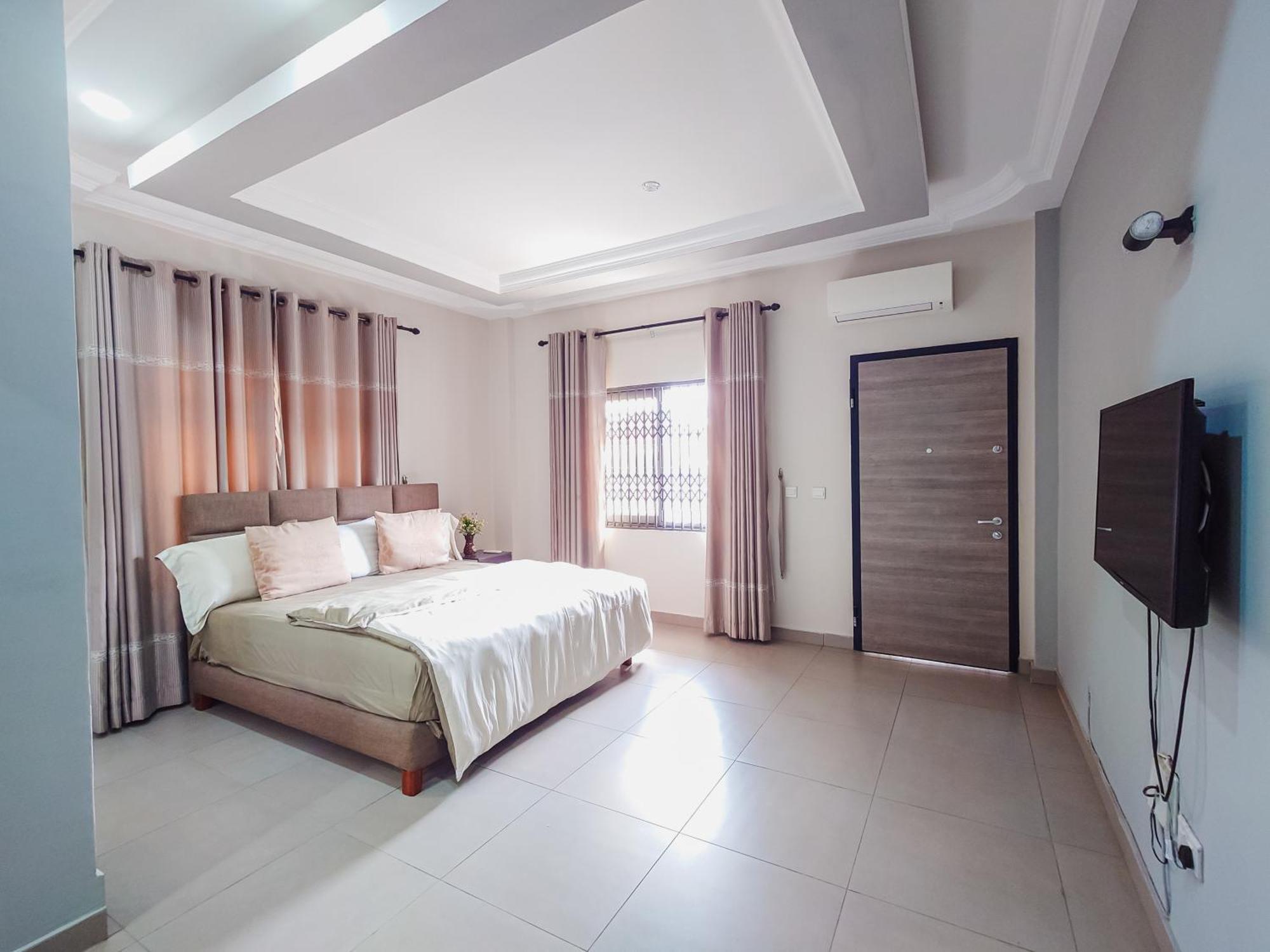 Queens View Apartment อักกรา ภายนอก รูปภาพ