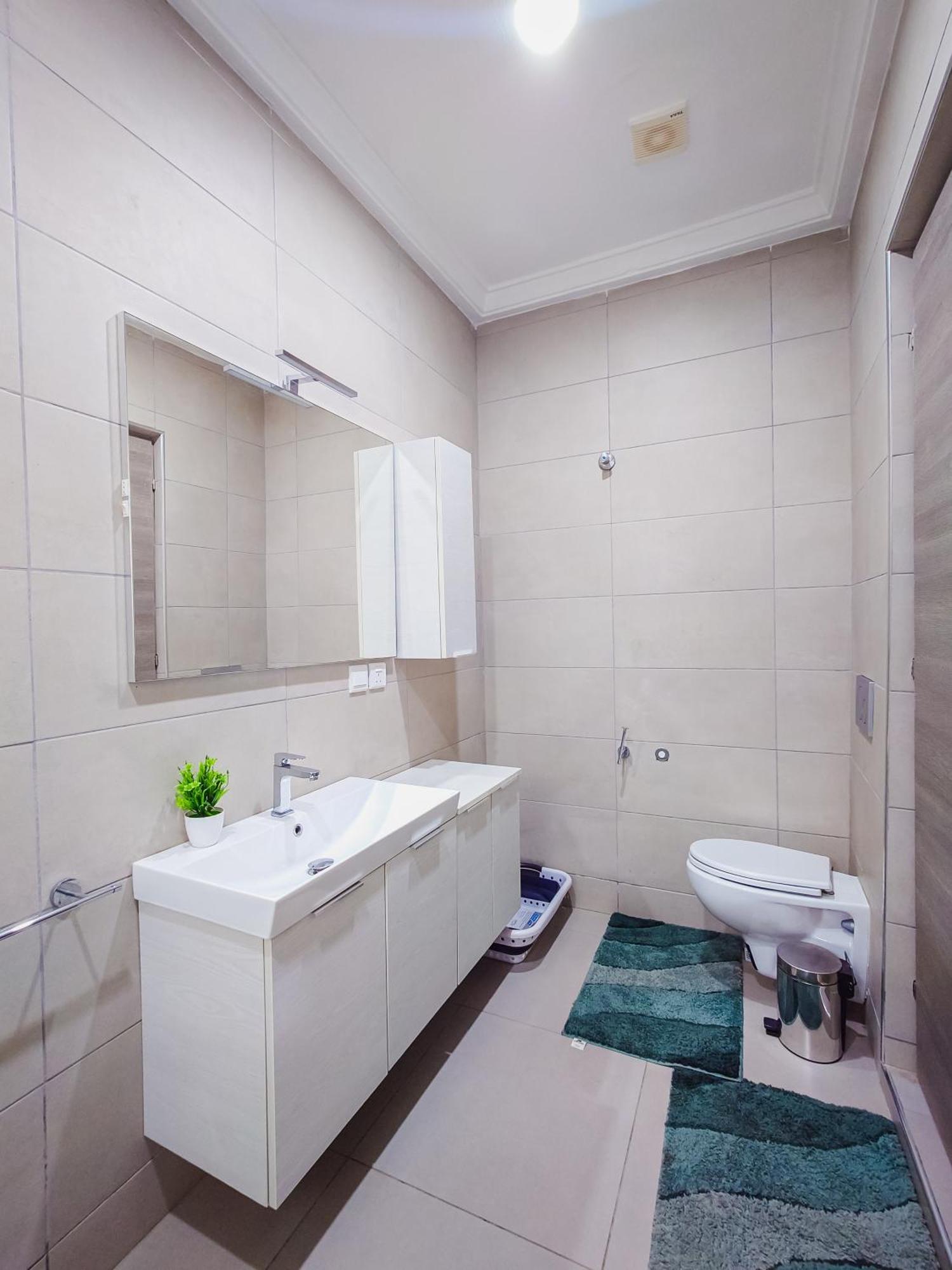Queens View Apartment อักกรา ภายนอก รูปภาพ