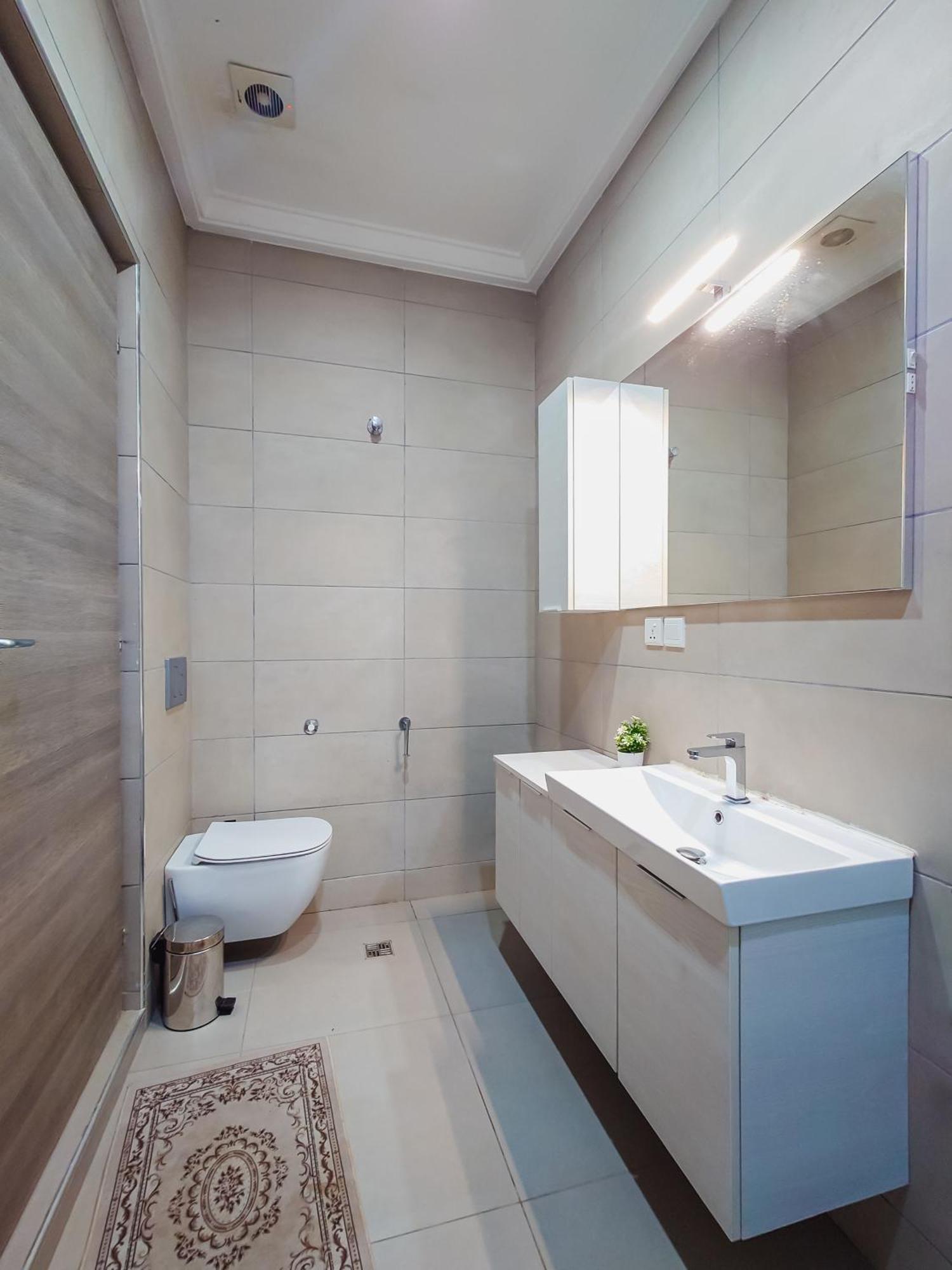 Queens View Apartment อักกรา ภายนอก รูปภาพ