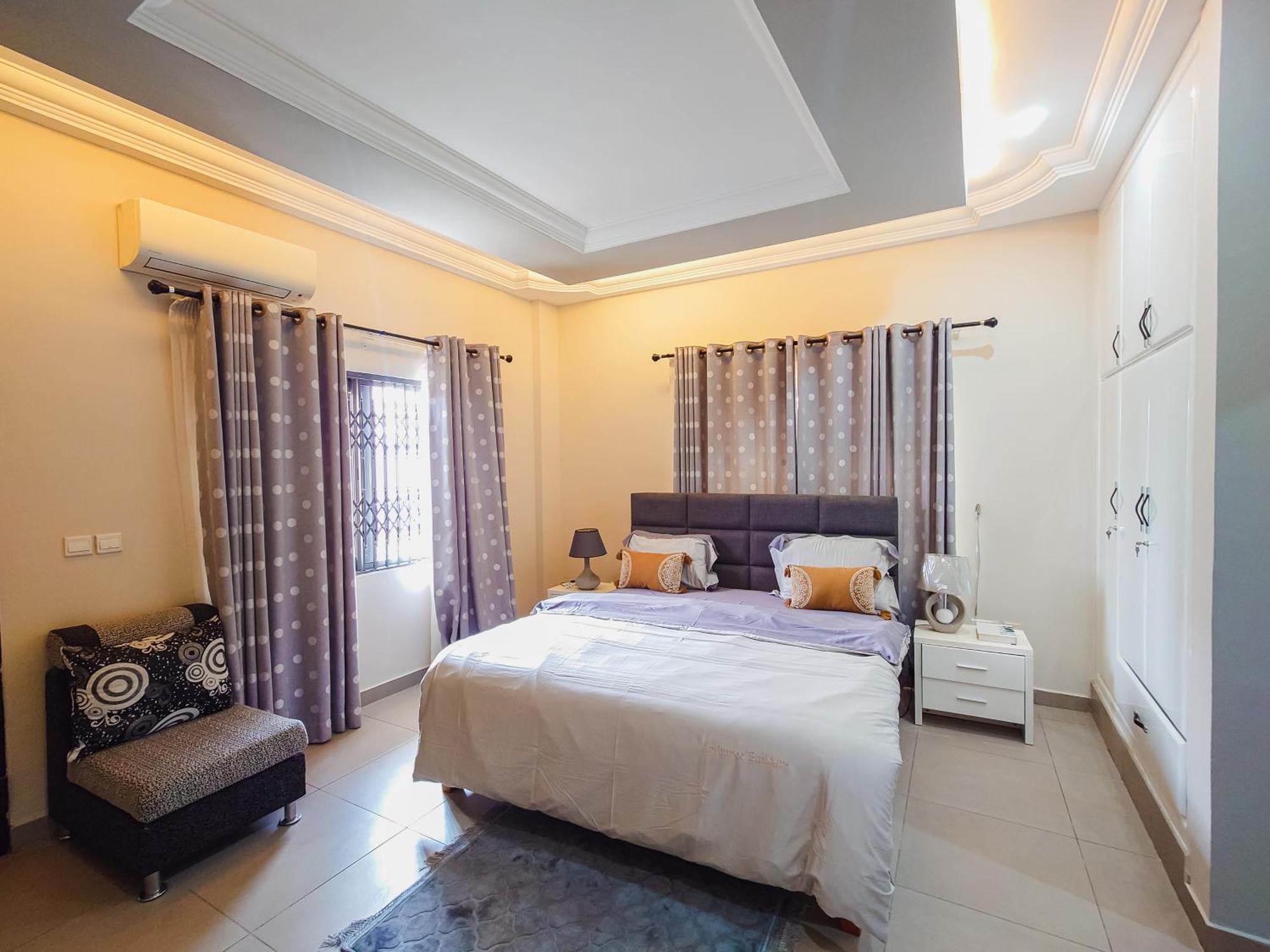 Queens View Apartment อักกรา ภายนอก รูปภาพ