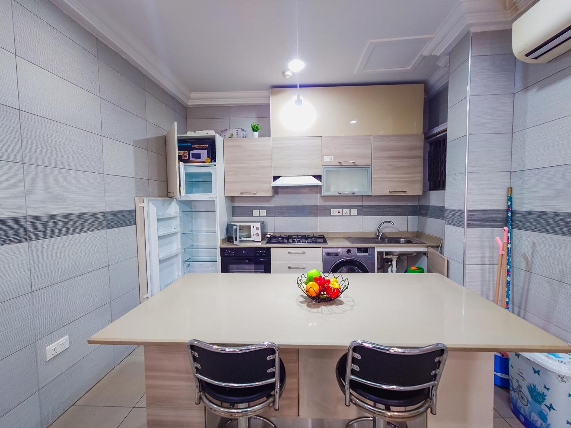 Queens View Apartment อักกรา ภายนอก รูปภาพ