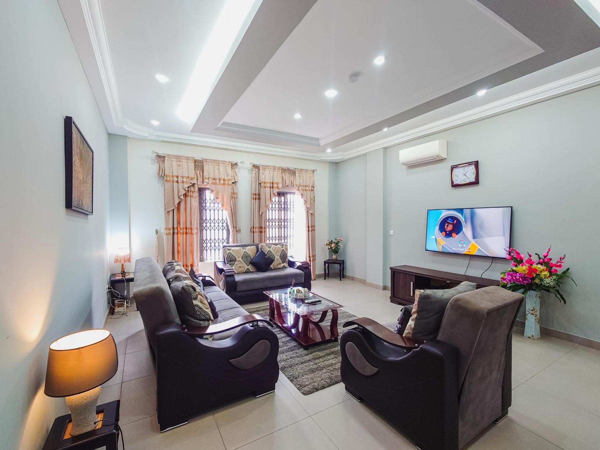 Queens View Apartment อักกรา ภายนอก รูปภาพ